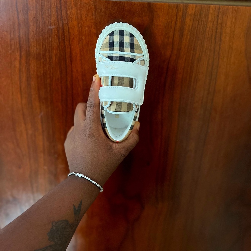 Burberry kid shoes for 4 year old